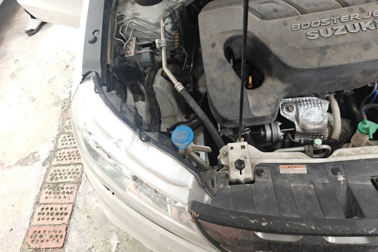Used Suzuki Vitara 2016 1.4T Automatic Two-Wheel Drive Elite Model Engine Bay Right
