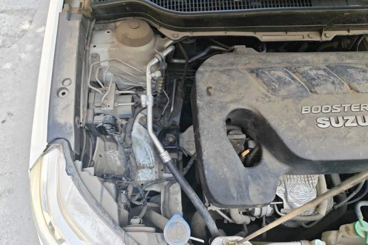 Used Suzuki Vitara 2016 1.4T Automatic Two-Wheel Drive Elite Model Engine Bay Right
