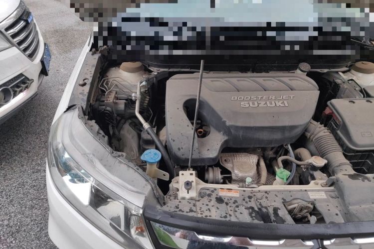 Used Suzuki Vitara 2016 1.4T Manual Two-Wheel Drive Luxury Model Engine Bay Right