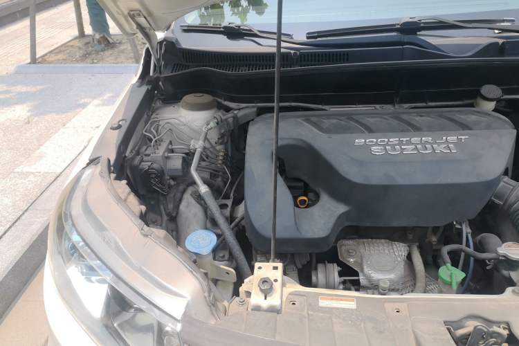 Used Suzuki Vitara 2016 1.4T Automatic 4x4 Flagship Model Engine Bay Right