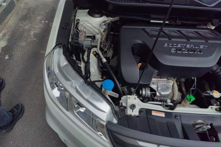 Used Suzuki Vitara 2016 1.4T Automatic Two-Wheel Drive Elite Model Engine Bay Right