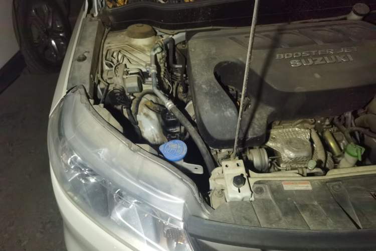 Used Suzuki Vitara 2016 1.4T Automatic Two-Wheel Drive Elite Model Engine Bay Right