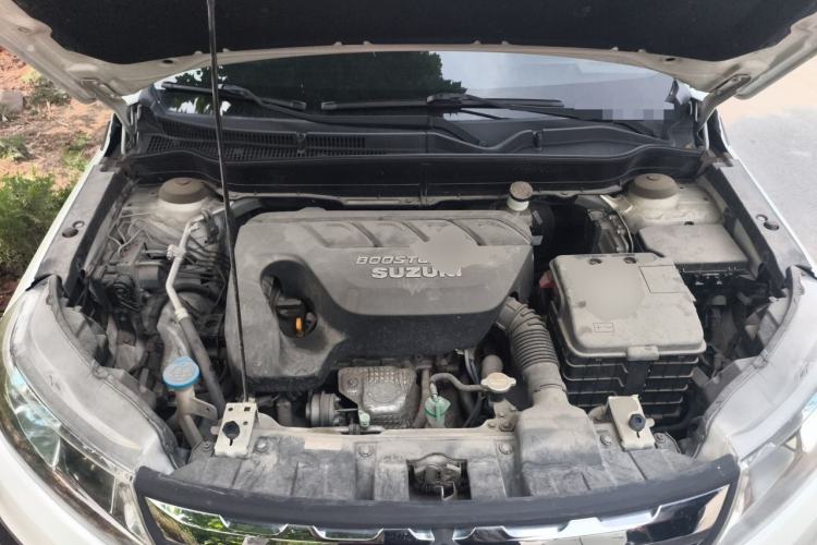 Used Suzuki Vitara 2016 1.4T Automatic Two-Wheel Drive Luxury Version Engine Bay