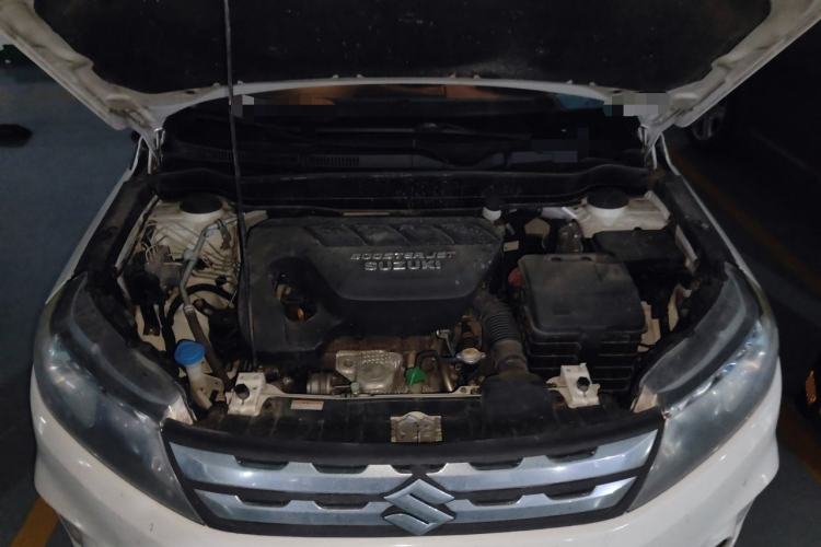 Used Suzuki Vitara 2016 1.4T Automatic Two-Wheel Drive Luxury Version Engine Bay