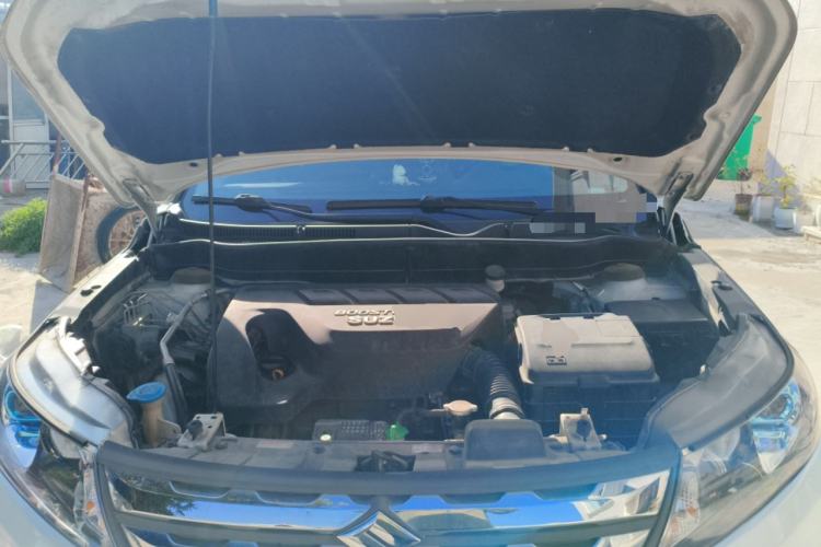 Used Suzuki Vitara 2016 1.4T Automatic Two-Wheel Drive Luxury Version Engine Bay