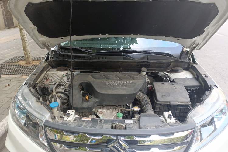 Used Suzuki Vitara 2016 1.4T Automatic 4x4 Flagship Model Engine Bay