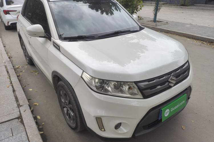 Used Suzuki Vitara 2016 1.6L Manual Two-Wheel Drive Entry-Level Trim Exterior 2