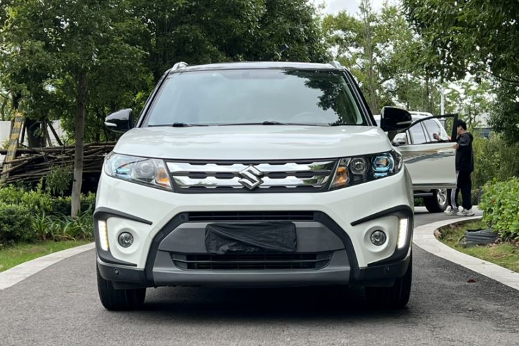 Used Suzuki Vitara 2016 1.4T Automatic Two-Wheel Drive Luxury Version Exterior 2