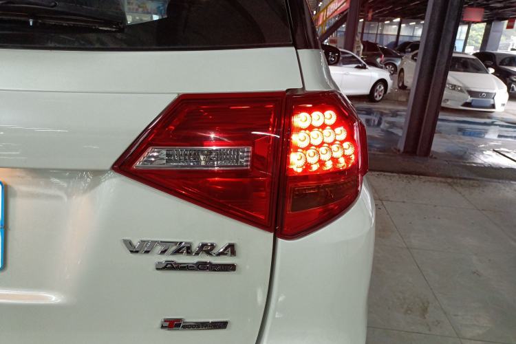 Used Suzuki Vitara 2016 1.4T Automatic 4x4 Flagship Model Exterior 3