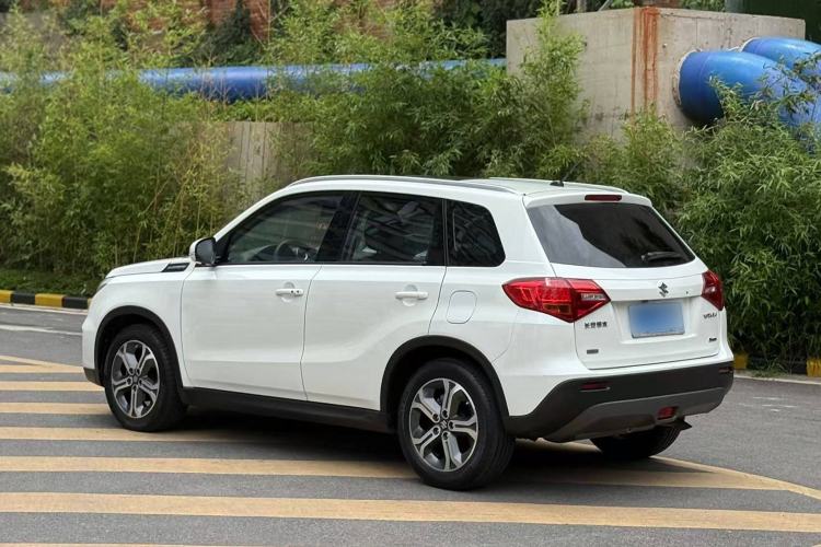 Used Suzuki Vitara 2016 1.4T Automatic Two-Wheel Drive Luxury Version Exterior 3