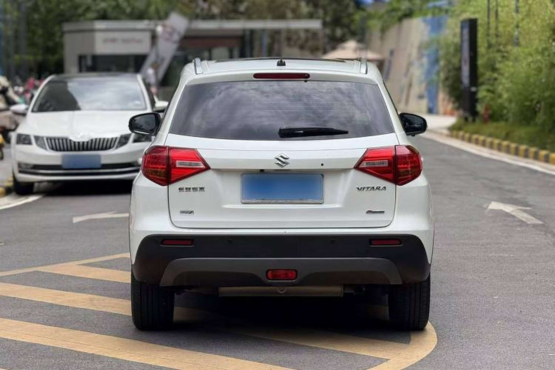 Used Suzuki Vitara 2016 1.4T Automatic Two-Wheel Drive Luxury Version Exterior 4