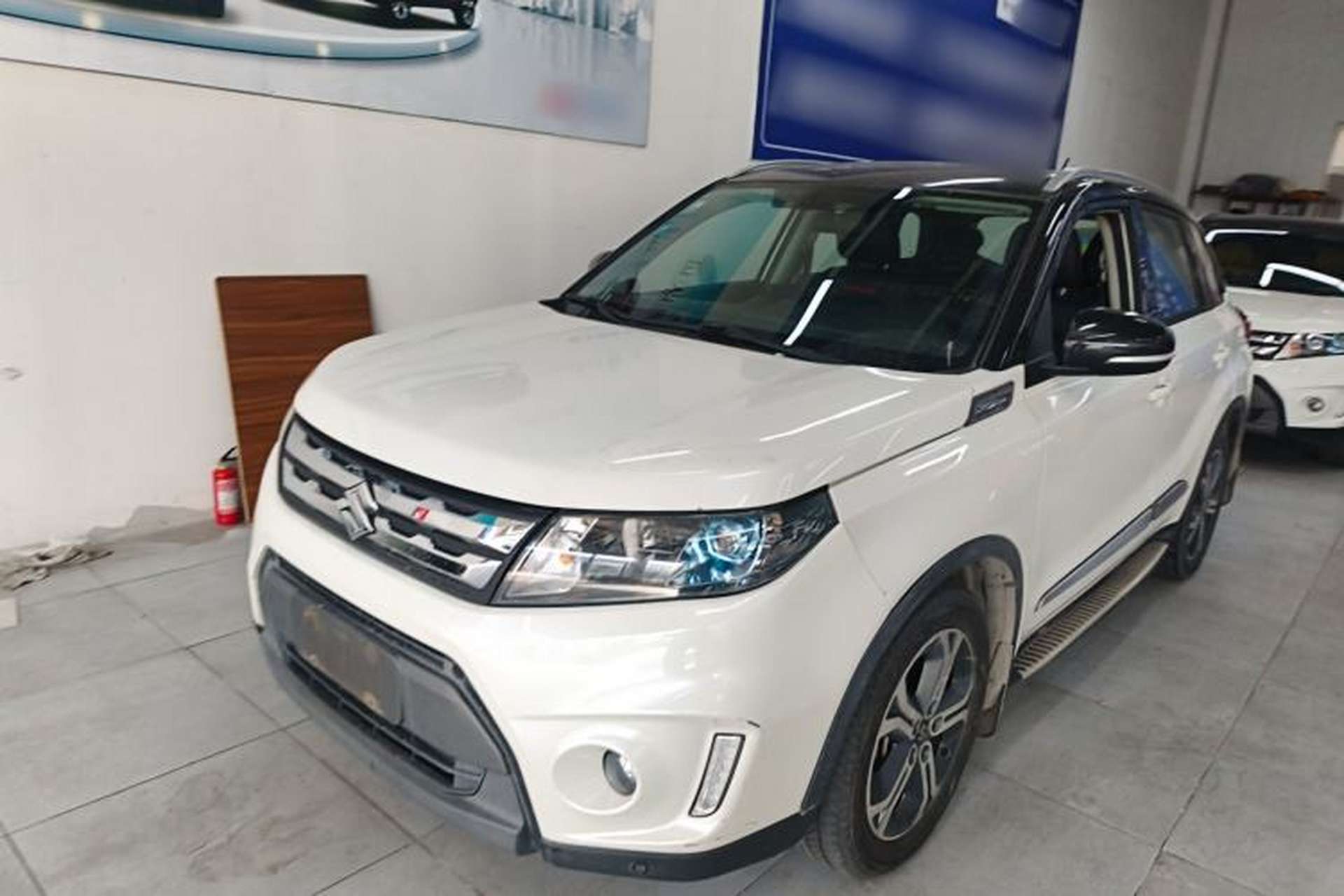 Used Suzuki Vitara 2016 1.4T Automatic 4x4 Flagship Model Front Left 45 Deg