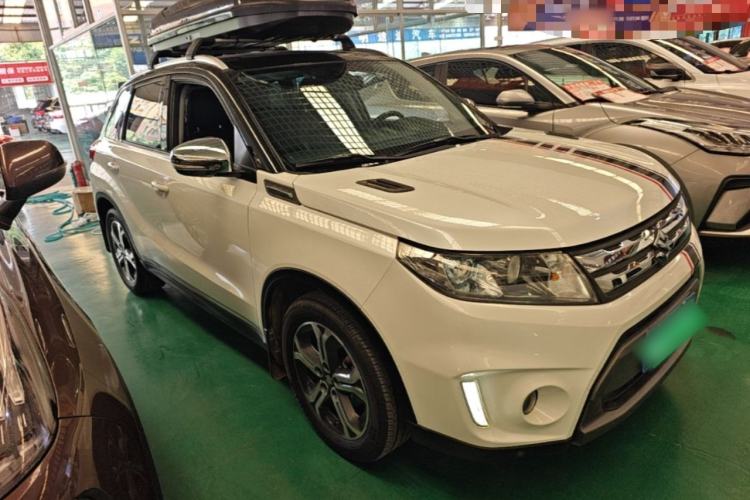Used Suzuki Vitara 2016 1.4T Automatic Two-Wheel Drive Luxury Version Front Right 45 Deg
