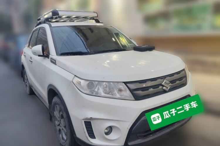 Used Suzuki Vitara 2016 1.6L Manual Two-Wheel Drive Entry-Level Trim Front Right 45 Deg