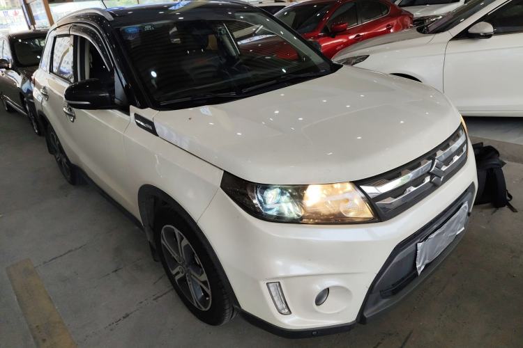 Used Suzuki Vitara 2016 1.4T Automatic Two-Wheel Drive Luxury Version Front Right 45 Deg
