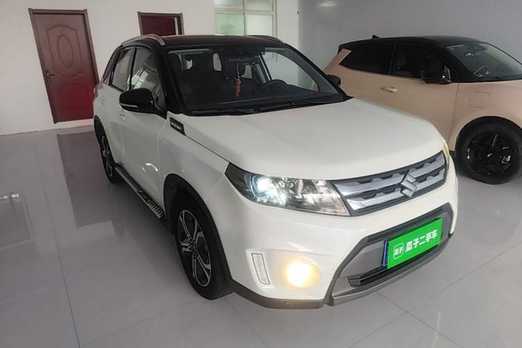 Used Suzuki Vitara 2016 1.4T Manual Two-Wheel Drive Luxury Model Front Right 45 Deg