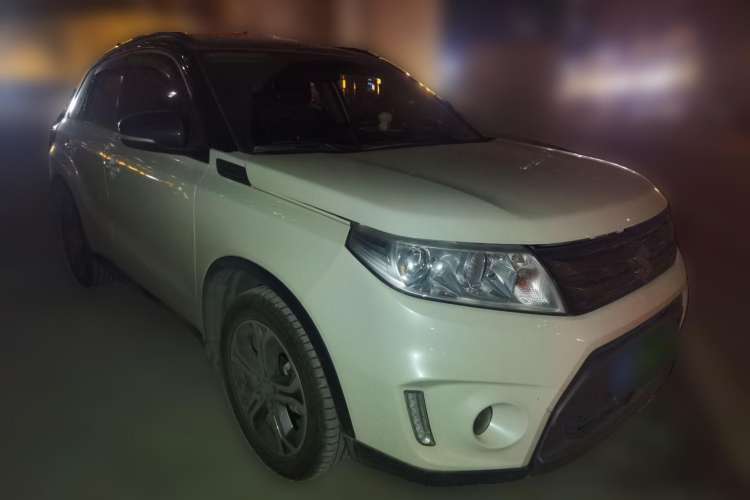 Used Suzuki Vitara 2016 1.4T Automatic Two-Wheel Drive Elite Model Front Right 45 Deg