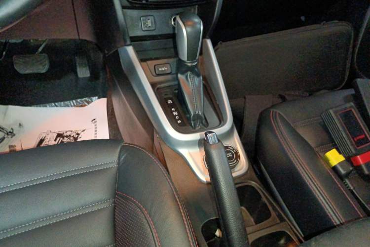 Used Suzuki Vitara 2016 1.4T Automatic 4x4 Flagship Model Gear Lever