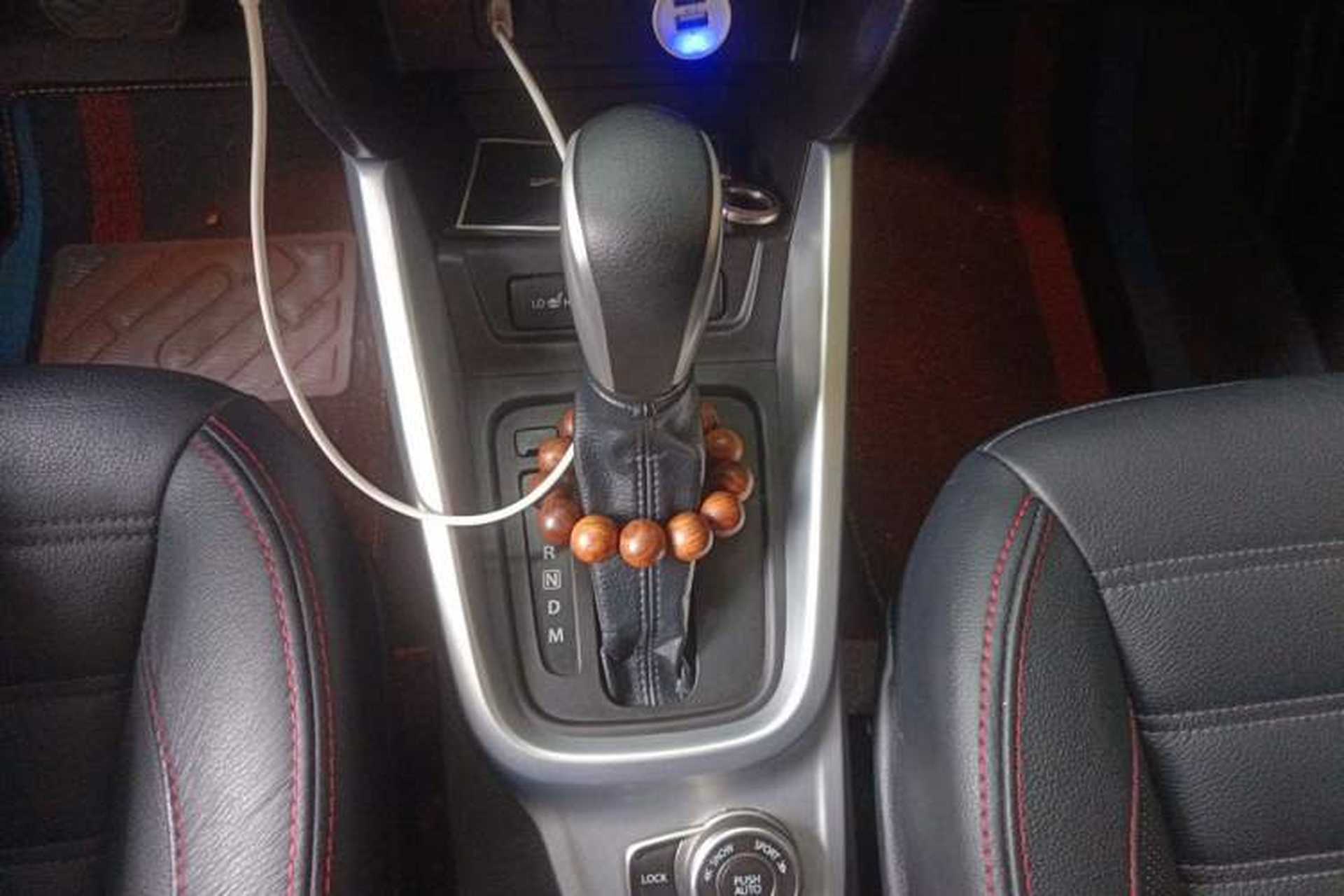 Used Suzuki Vitara 2016 1.4T Automatic 4x4 Flagship Model Gear Lever