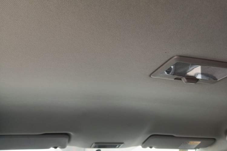 Used Suzuki Vitara 2016 1.4T Automatic Two-Wheel Drive Elite Model Headliner