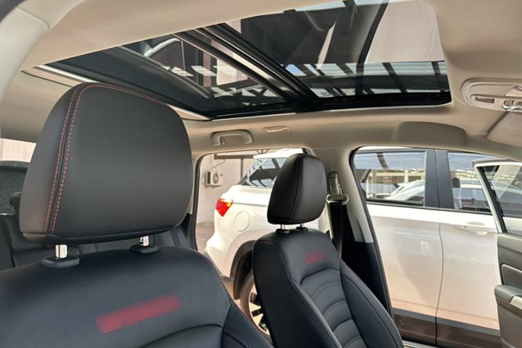 Used Suzuki Vitara 2016 1.4T Automatic 4x4 Flagship Model Headliner