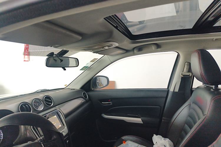 Used Suzuki Vitara 2016 1.4T Automatic 4x4 Flagship Model Headliner