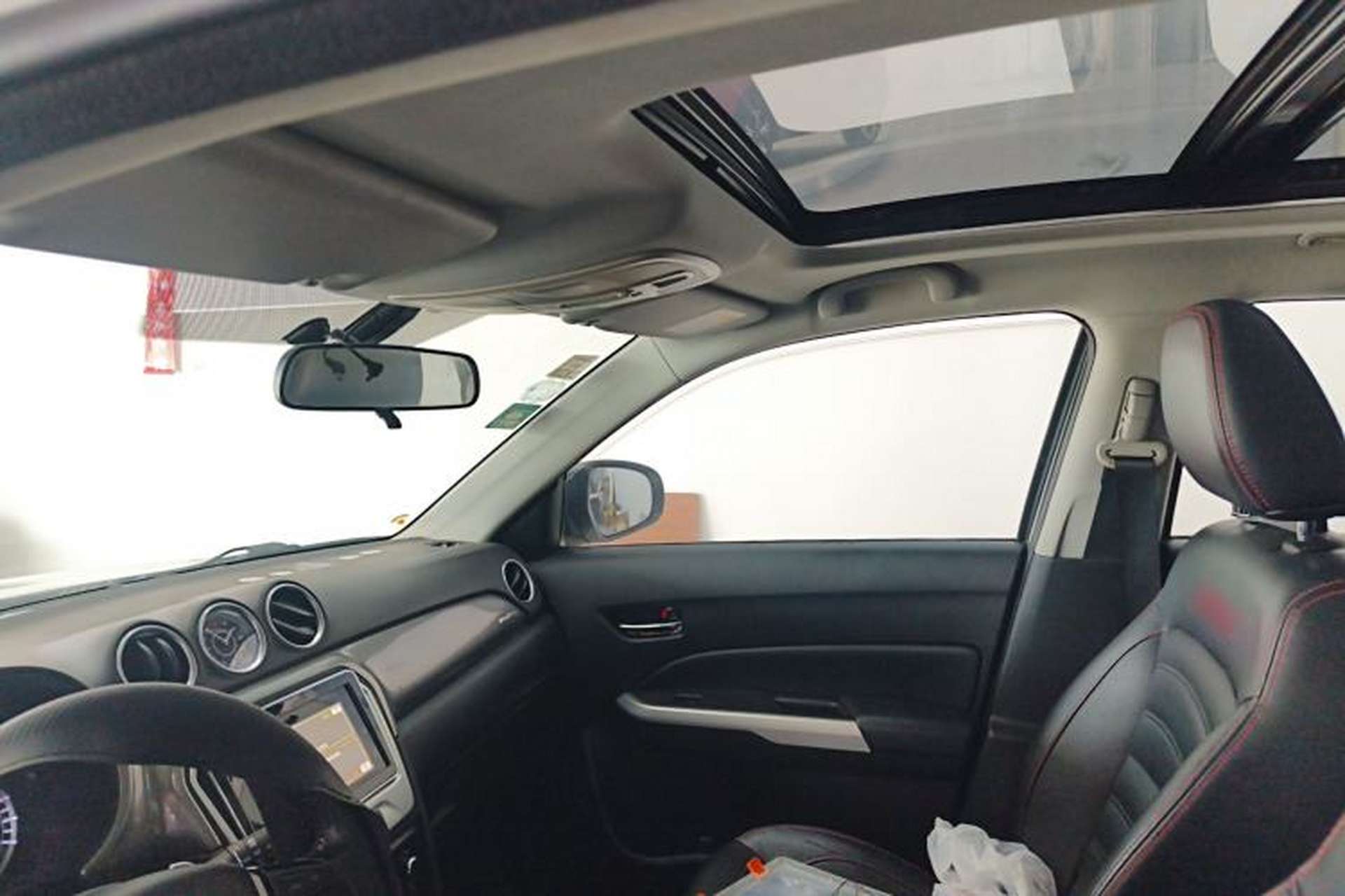 Used Suzuki Vitara 2016 1.4T Automatic 4x4 Flagship Model Headliner