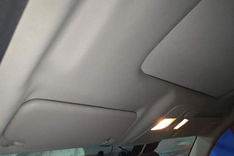 Used Suzuki Vitara 2016 1.4T Automatic 4x4 Flagship Model Headliner