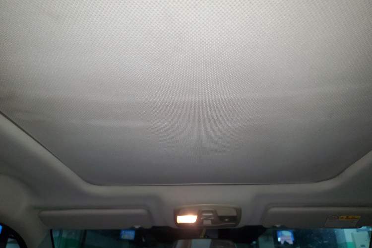 Used Suzuki Vitara 2016 1.4T Automatic 4x4 Flagship Model Headliner