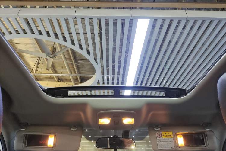Used Suzuki Vitara 2016 1.4T Automatic 4x4 Flagship Model Headliner