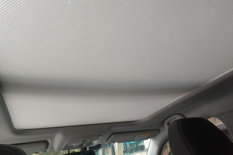 Used Suzuki Vitara 2016 1.4T Automatic 4x4 Flagship Model Headliner