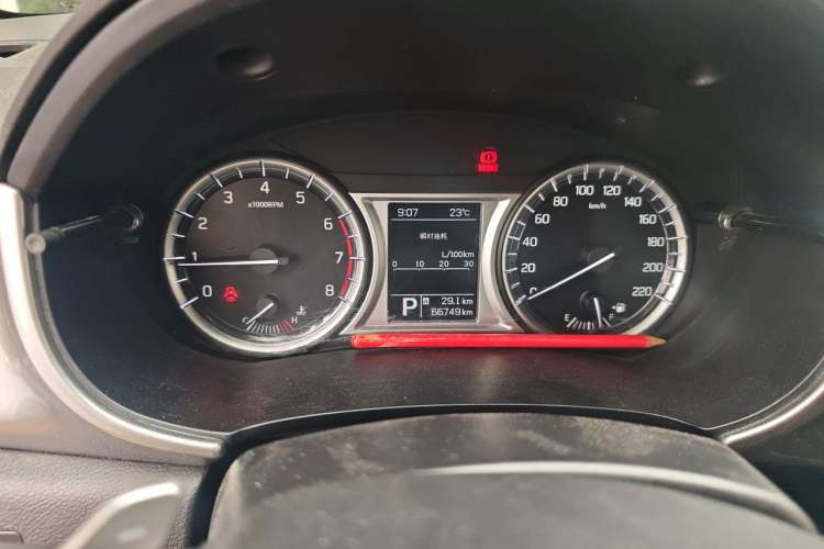 Used Suzuki Vitara 2016 1.4T Automatic Two-Wheel Drive Elite Model Instrument Cluster