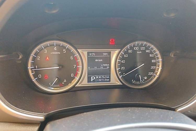 Used Suzuki Vitara 2016 1.4T Automatic Two-Wheel Drive Elite Model Instrument Cluster