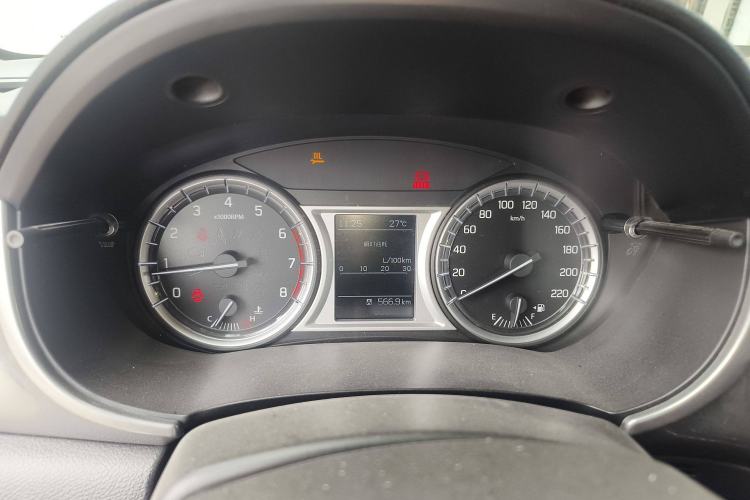 Used Suzuki Vitara 2016 1.4T Manual Two-Wheel Drive Luxury Model Instrument Cluster