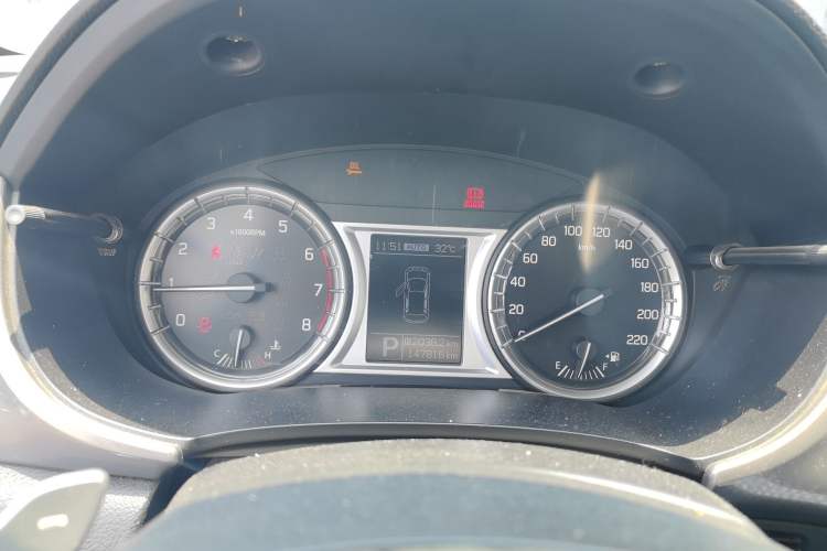 Used Suzuki Vitara 2016 1.4T Automatic 4x4 Flagship Model Instrument Cluster
