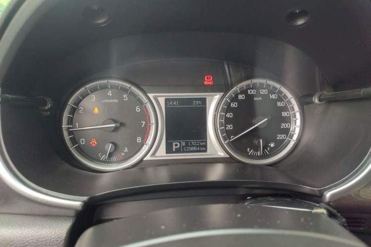 Used Suzuki Vitara 2016 1.4T Automatic Two-Wheel Drive Elite Model Instrument Cluster