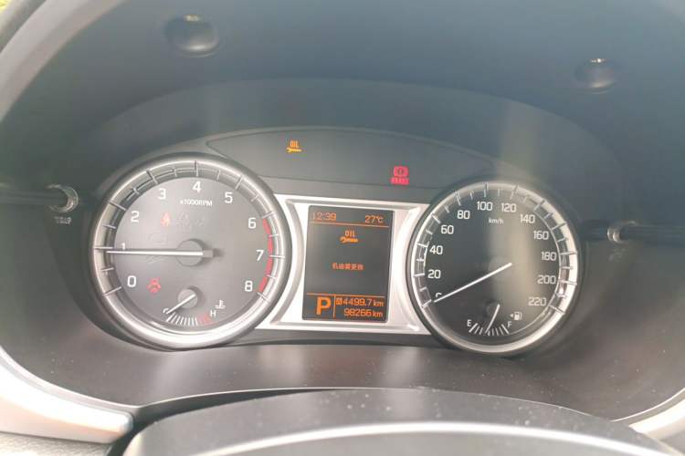 Used Suzuki Vitara 2016 1.4T Automatic Two-Wheel Drive Elite Model Instrument Cluster