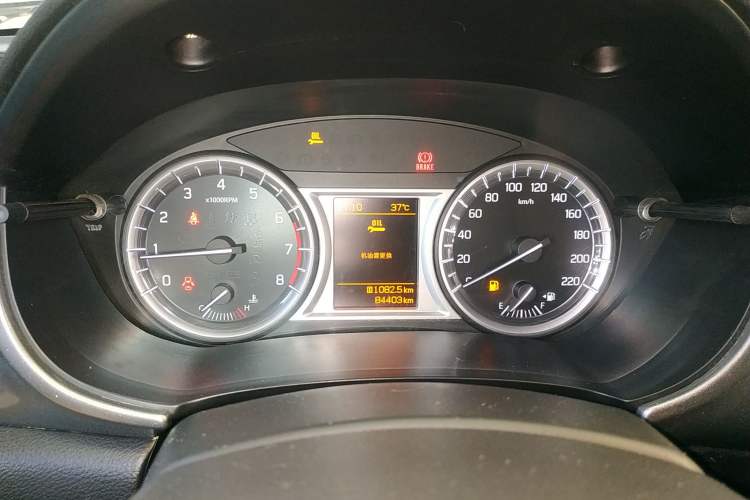 Used Suzuki Vitara 2016 1.6L Manual Two-Wheel Drive Entry-Level Trim Instrument Cluster