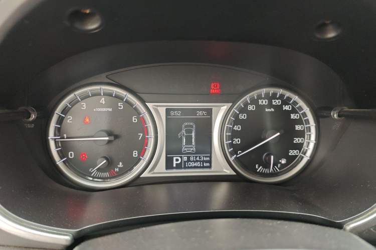 Used Suzuki Vitara 2016 1.4T Automatic Two-Wheel Drive Elite Model Instrument Cluster