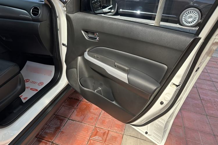 Used Suzuki Vitara 2016 1.4T Automatic 4x4 Flagship Model Interior 2