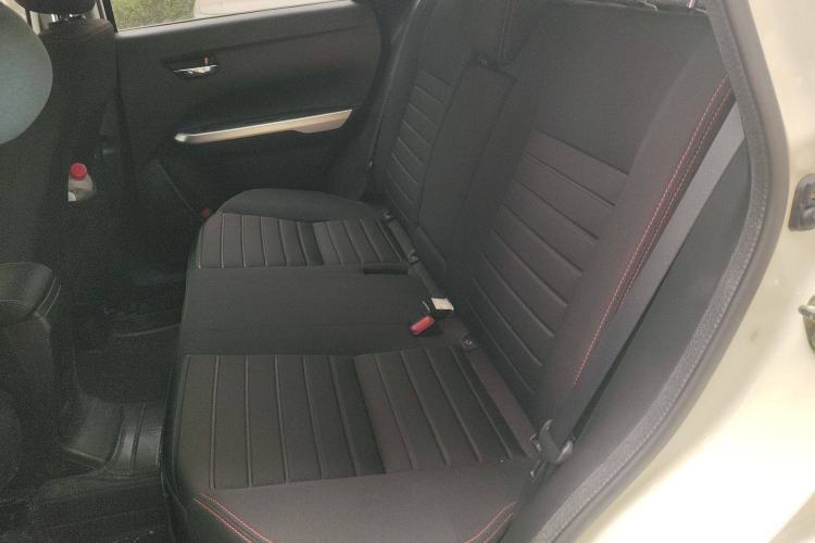 Used Suzuki Vitara 2016 1.4T Automatic Two-Wheel Drive Elite Model Interior 4