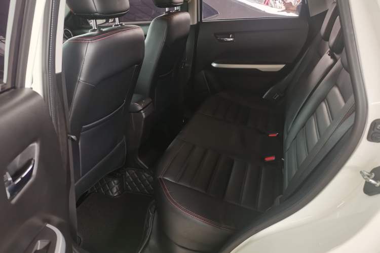 Used Suzuki Vitara 2016 1.4T Automatic 4x4 Flagship Model Interior 4