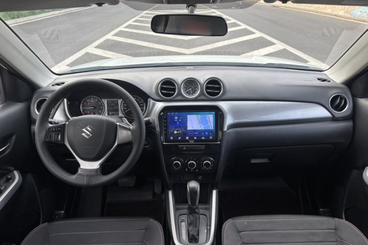 Used Suzuki Vitara 2016 1.4T Automatic Two-Wheel Drive Elite Model Interior 4