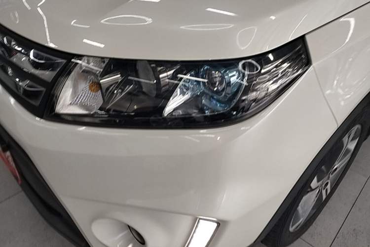 Used Suzuki Vitara 2016 1.4T Automatic 4x4 Flagship Model Left Front Headlight
