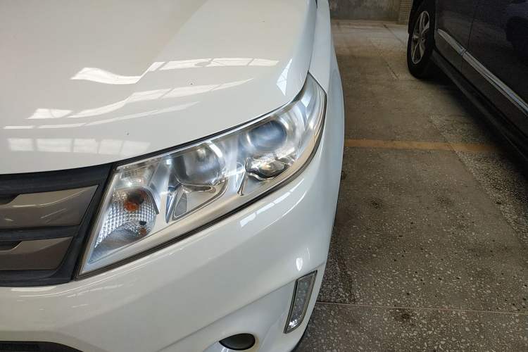 Used Suzuki Vitara 2016 1.6L Manual Two-Wheel Drive Entry-Level Trim Left Front Headlight