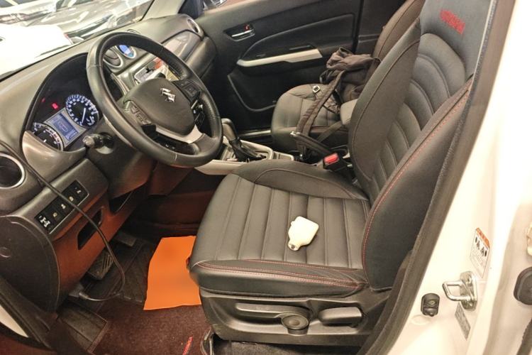Used Suzuki Vitara 2016 1.4T Automatic Two-Wheel Drive Luxury Version Left Front Seat