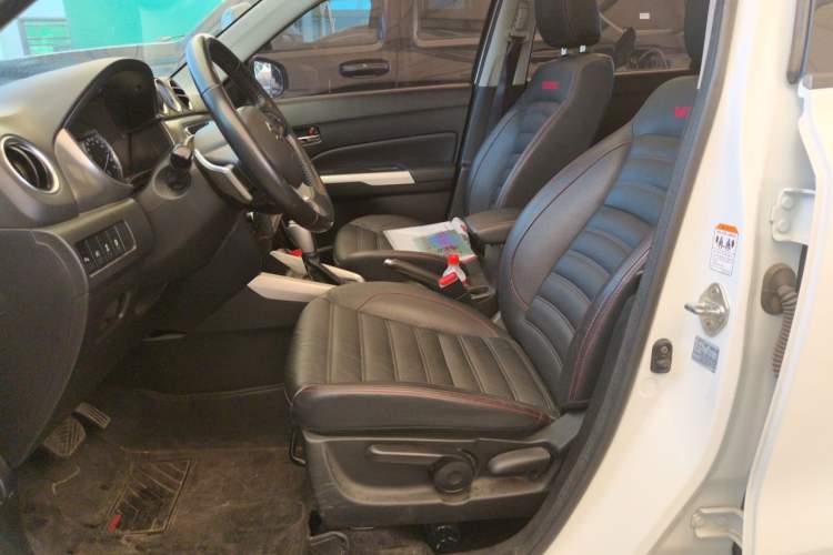 Used Suzuki Vitara 2016 1.4T Automatic Two-Wheel Drive Luxury Version Left Front Seat