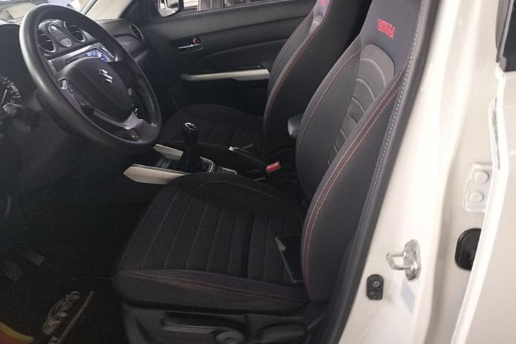 Used Suzuki Vitara 2016 1.6L Manual Two-Wheel Drive Entry-Level Trim Left Front Seat