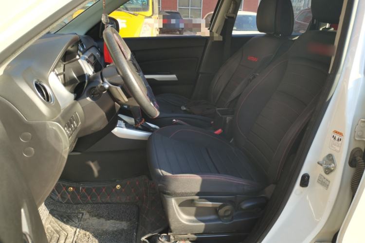 Used Suzuki Vitara 2016 1.4T Automatic Two-Wheel Drive Elite Model Left Front Seat