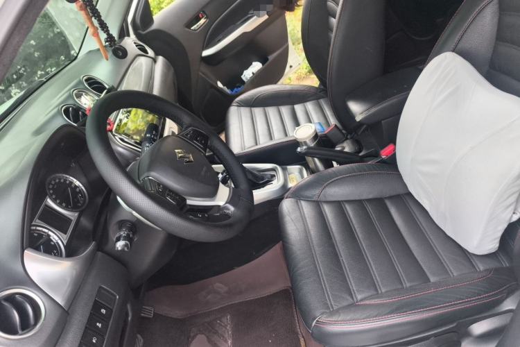Used Suzuki Vitara 2016 1.4T Automatic Two-Wheel Drive Luxury Version Left Front Seat